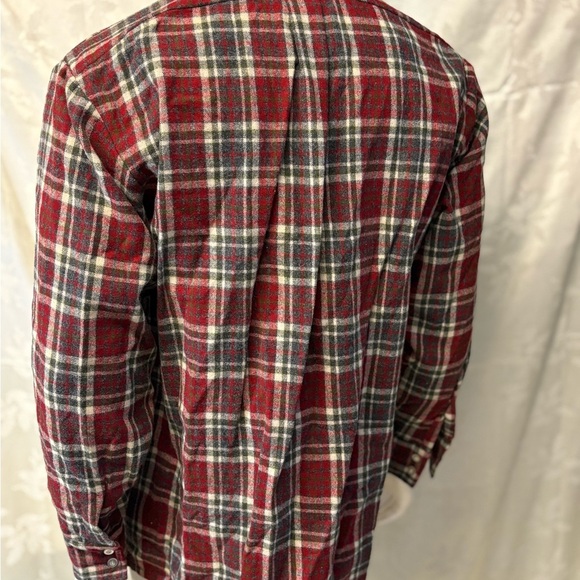 Vintage McGregor Red Plaid Casual Button Down Shirt - Picture 5 of 9